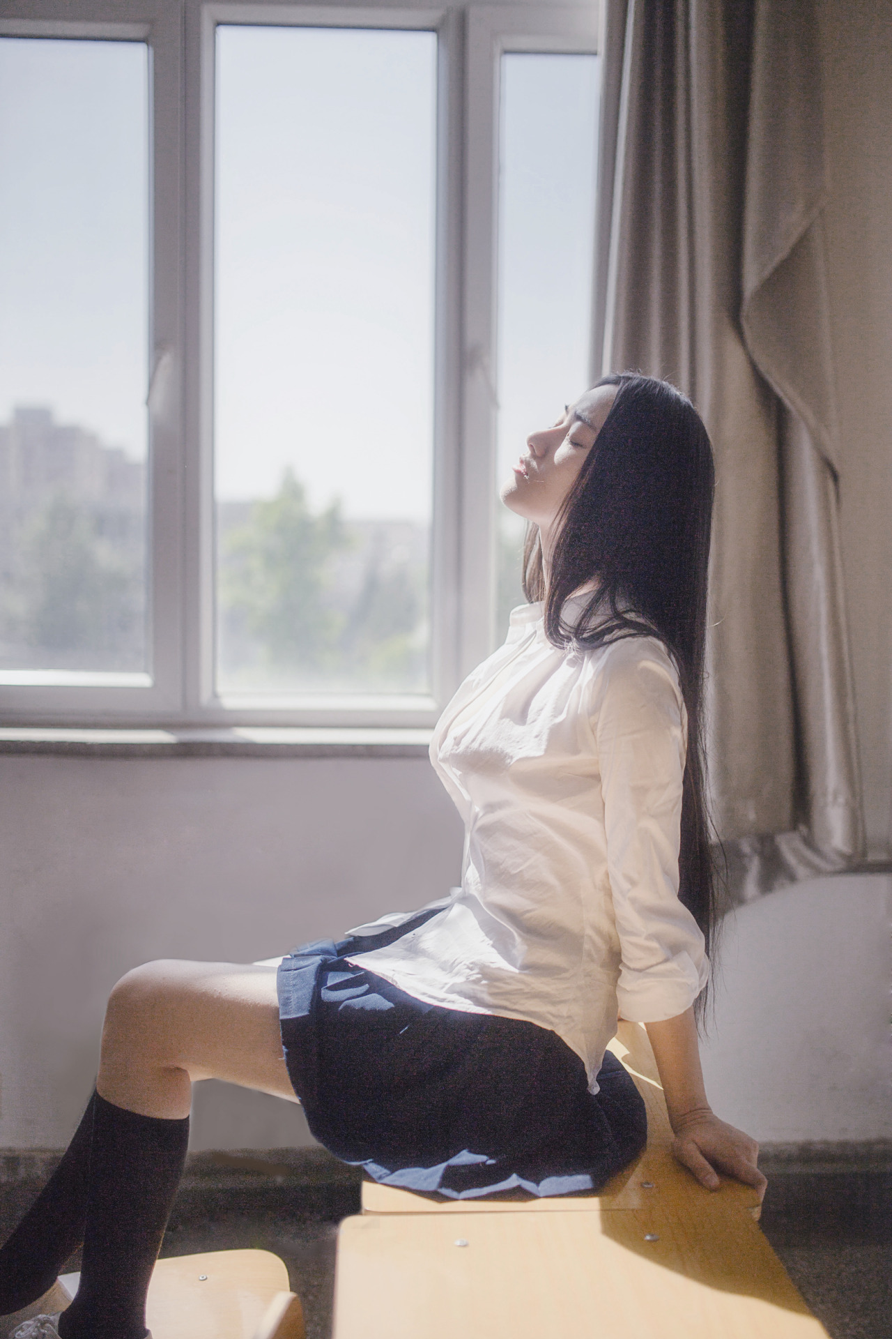 亚洲第一激情
